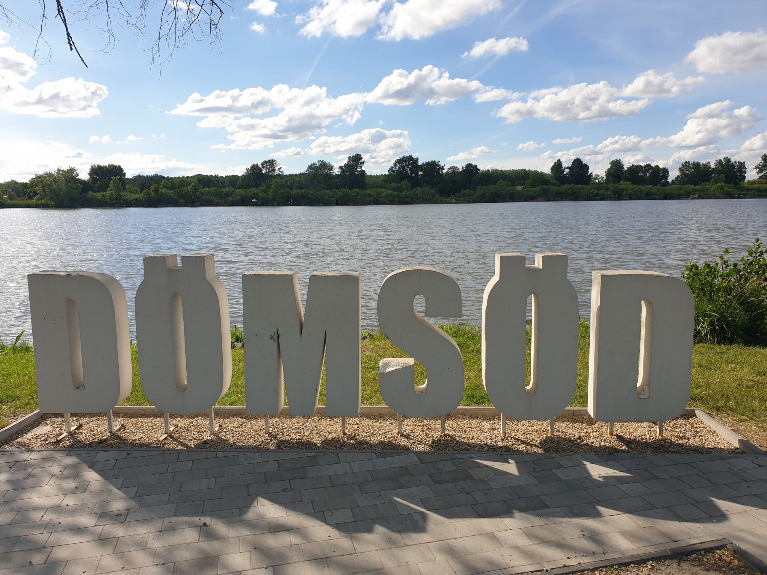 Dömsöd az RSD partján